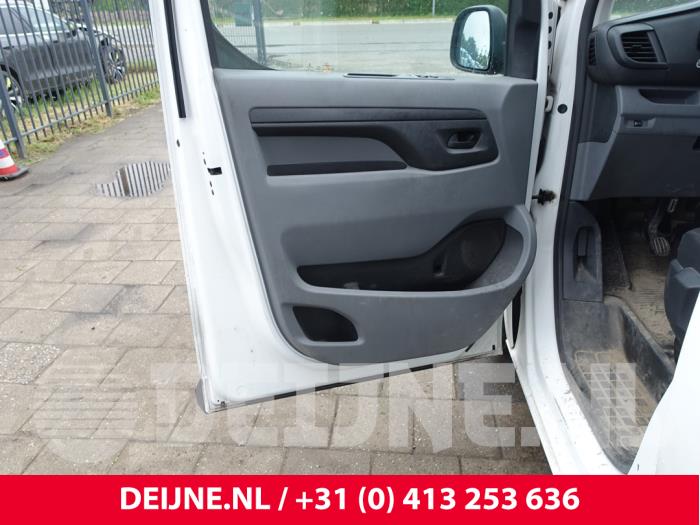 Citroen Jumpy 2.0 Blue HDI 120 Sloopvoertuig (2017, Wit)