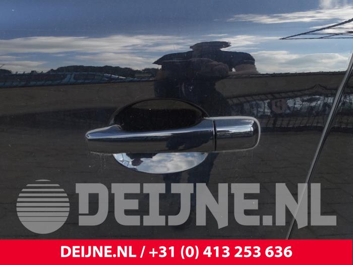 Volvo XC60 I 2.4 D4 20V AWD Sloopvoertuig (2015, Zwart)