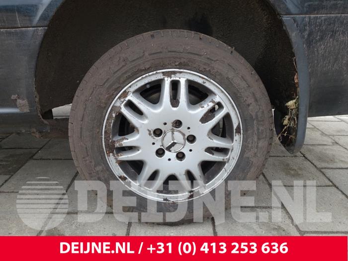 Mercedes Vito 2.2 115 CDI 16V Sloopvoertuig (2009, Graniet)