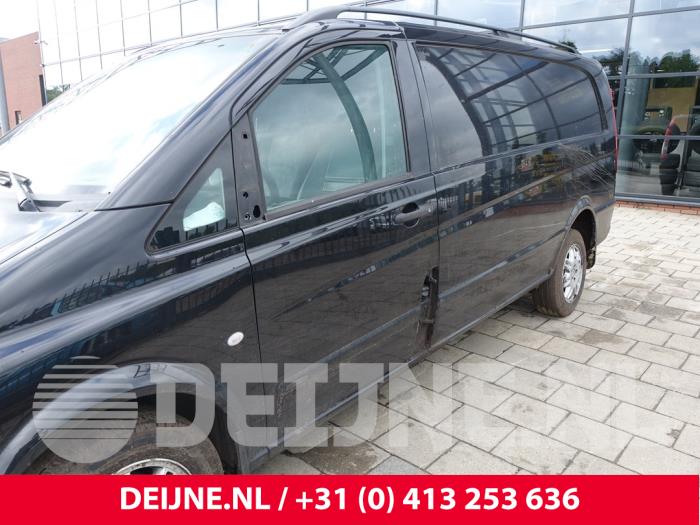 Mercedes Vito 2.2 115 CDI 16V Sloopvoertuig (2009, Graniet)