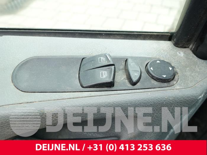 Mercedes Vito 2.2 115 CDI 16V Sloopvoertuig (2009, Graniet)