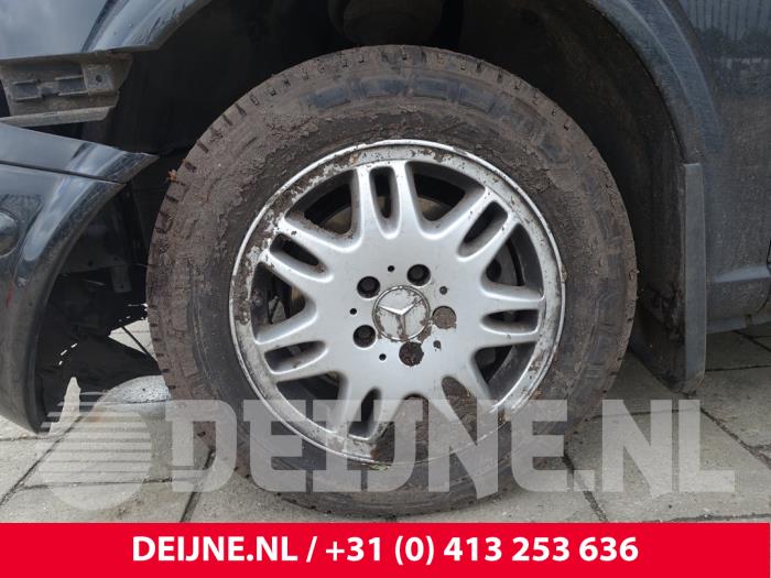 Mercedes Vito 2.2 115 CDI 16V Sloopvoertuig (2009, Graniet)