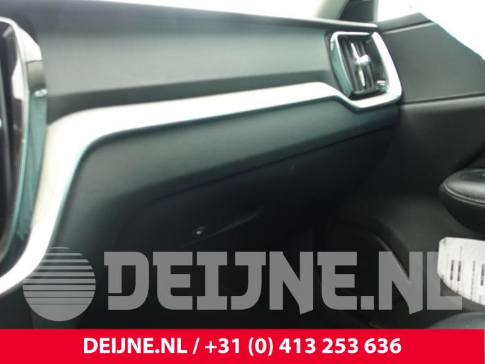 Volvo V60 II 2.0 D4 16V Sloopvoertuig (2019, Grijs)