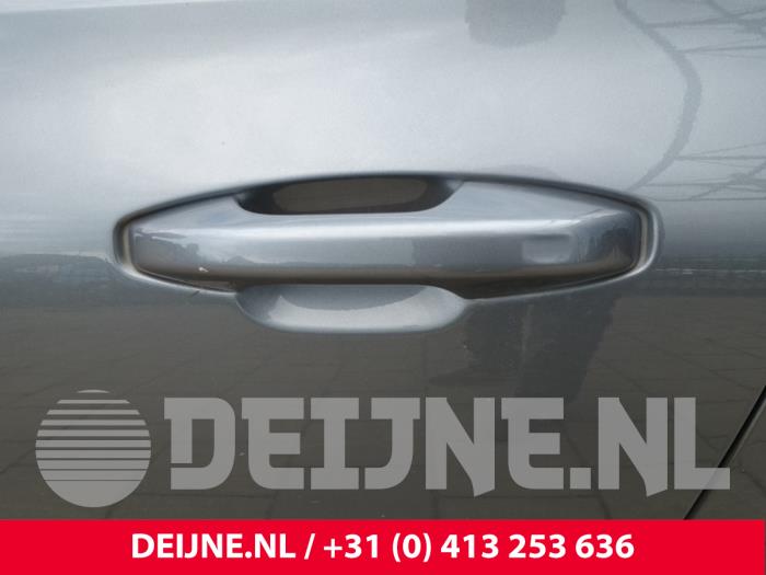 Volvo V60 II 2.0 D4 16V Sloopvoertuig (2019, Grijs)
