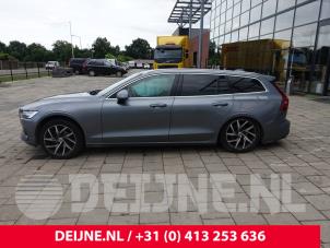 Volvo V60 19-