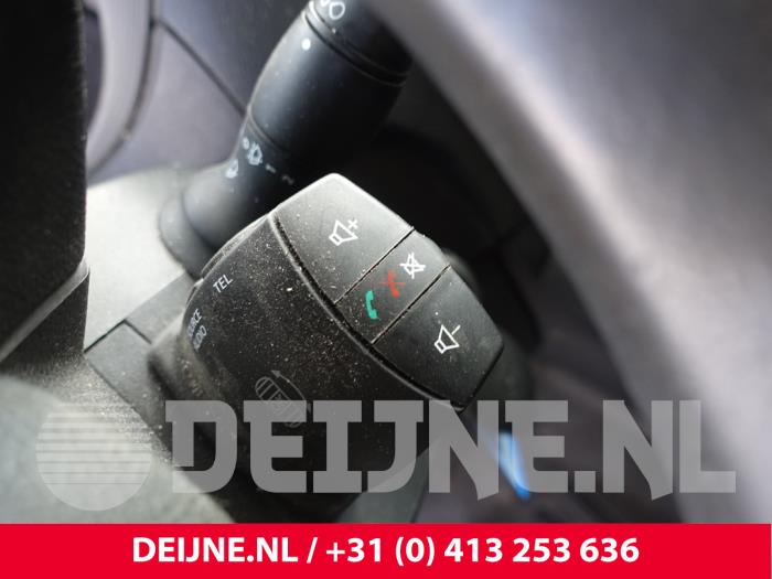 Renault Master III 2.3 dCi 125 16V FWD Sloopvoertuig (2015, Wit)