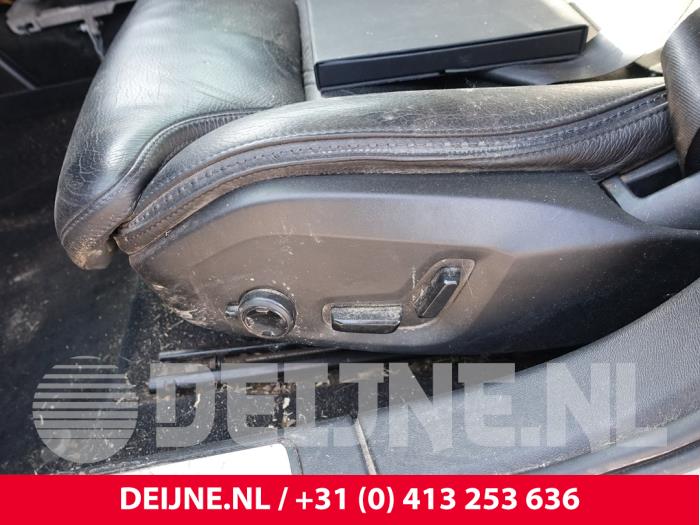 Volvo V60 Cross Country I 2.0 D3 16V Sloopvoertuig (2020, Grijs)