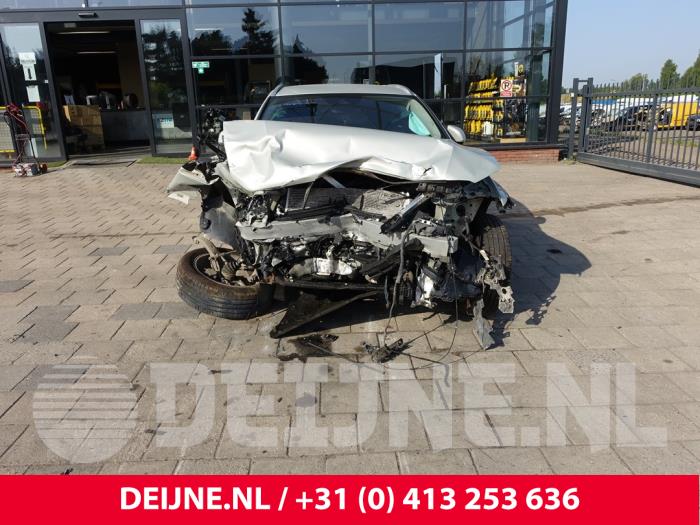 Volvo V60 Cross Country I 2.0 D3 16V Sloopvoertuig (2020, Grijs)