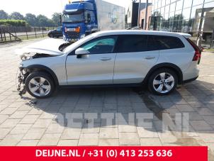 Volvo V60 19-