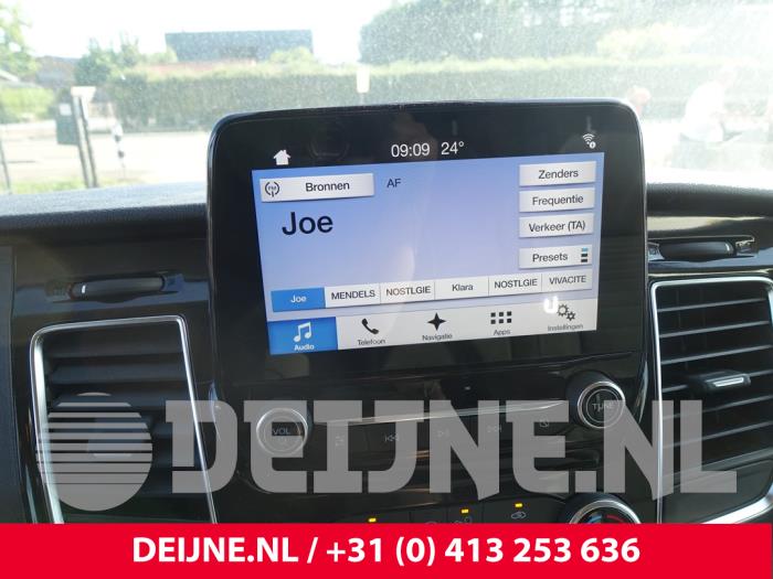 Ford Transit Custom 2.0 TDCi 16V Eco Blue 130 Sloopvoertuig (2018, Donker, Grijs)