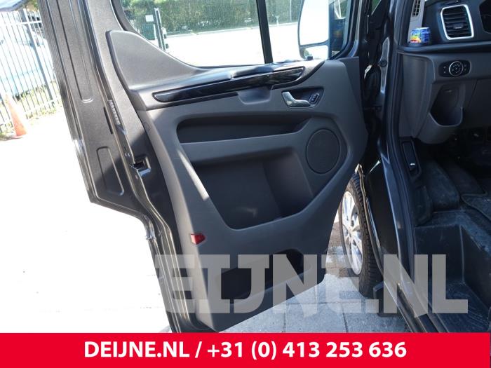 Ford Transit Custom 2.0 TDCi 16V Eco Blue 130 Sloopvoertuig (2018, Donker, Grijs)