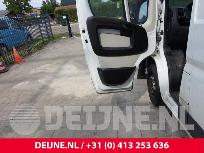 Peugeot Boxer 2.0 BlueHDi 130 Sloopvoertuig (2019, Wit)