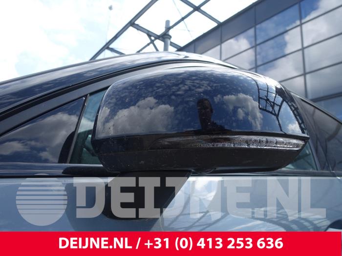 Volvo C40 Recharge Recharge Twin 78 kWh Sloopvoertuig (2021, Grijs)