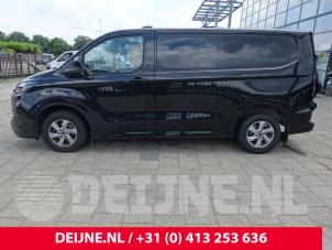 Ford Transit Custom 24-