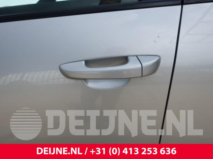 Porsche Cayenne II 3.0 D V6 24V Sloopvoertuig (2015, Zilvergrijs)