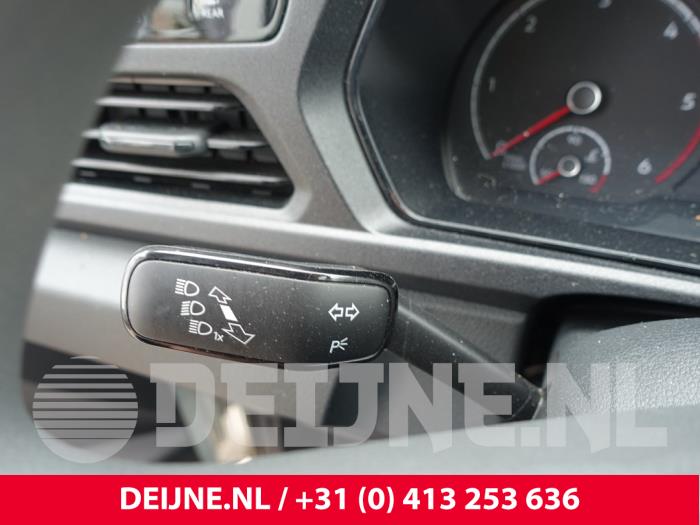 Volkswagen Caddy Cargo V 2.0 TDI BlueMotionTechnology Sloopvoertuig (2023, Wit)