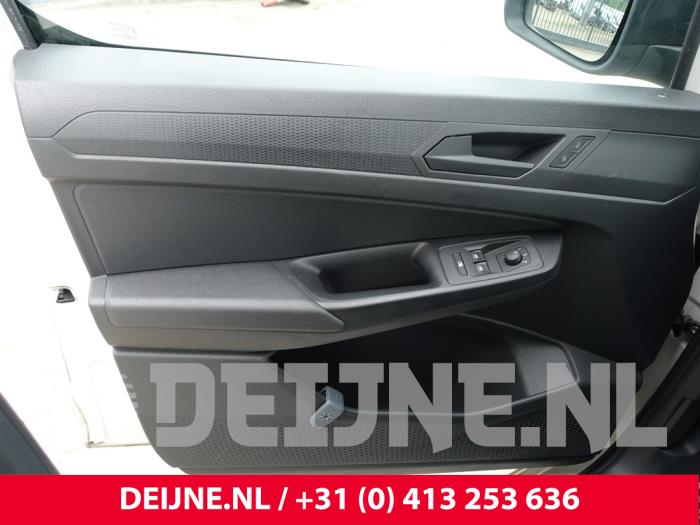 Volkswagen Caddy Cargo V 2.0 TDI BlueMotionTechnology Sloopvoertuig (2023, Wit)