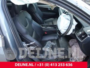Volvo V90 II 2.0 D4 16V Sloopvoertuig (2019, Grijs)