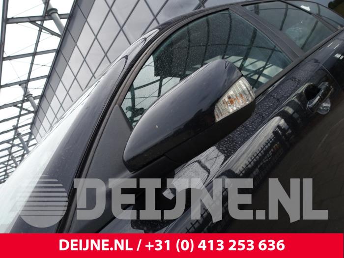 Volvo V50 2.4 20V Sloopvoertuig (2006, Zwart)