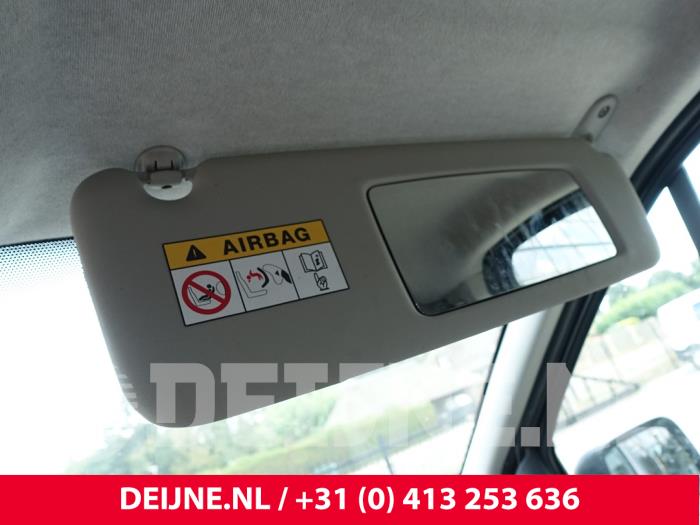 Renault Trafic 1.6 dCi Twin Turbo Sloopvoertuig (2017, Donker, Grijs)