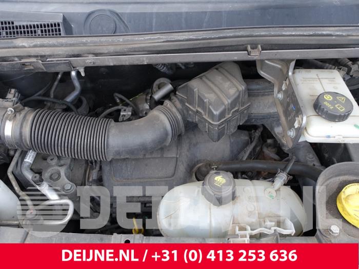 Renault Trafic 1.6 dCi Twin Turbo Sloopvoertuig (2017, Donker, Grijs)