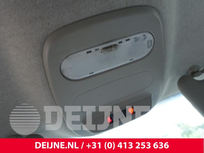 Renault Trafic 1.6 dCi Twin Turbo Sloopvoertuig (2017, Donker, Grijs)
