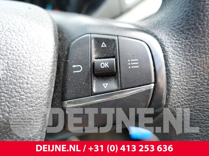 Ford Transit Custom 2.0 TDCi 16V Eco Blue 105 Sloopvoertuig (2020, Wit)