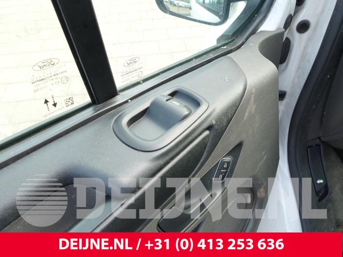 Ford Transit Custom 2.0 TDCi 16V Eco Blue 105 Sloopvoertuig (2020, Wit)