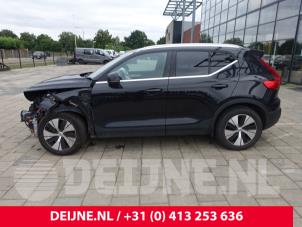 Volvo XC40 17-