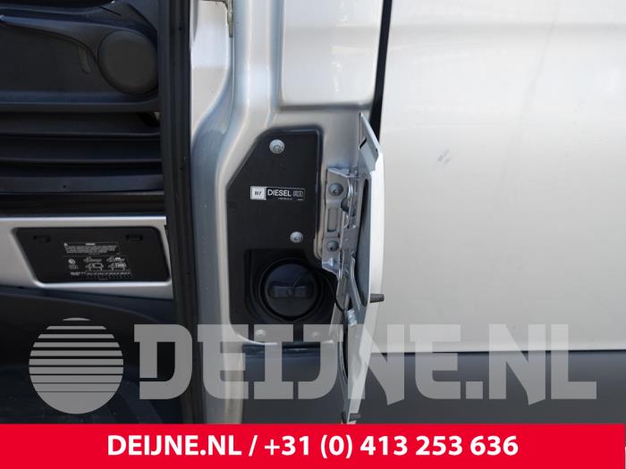 Mercedes Sprinter 3,5t 319 CDI 3.0 V6 24V RWD Sloopvoertuig (2021, Zilvergrijs)