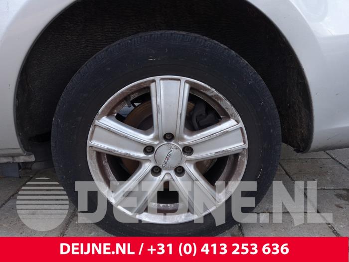 Mercedes Vito 1.6 111 CDI 16V Sloopvoertuig (2017, Zilvergrijs)