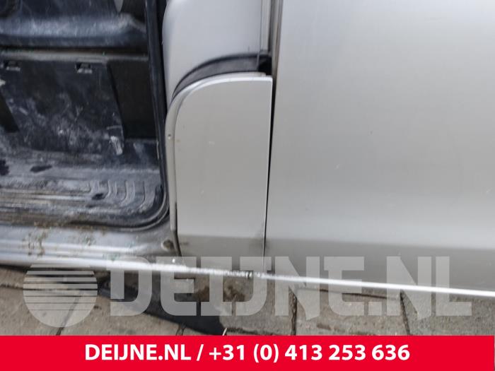 Mercedes Vito 1.6 111 CDI 16V Sloopvoertuig (2017, Zilvergrijs)