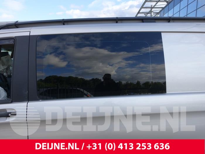 Mercedes Vito 1.6 111 CDI 16V Sloopvoertuig (2017, Zilvergrijs)