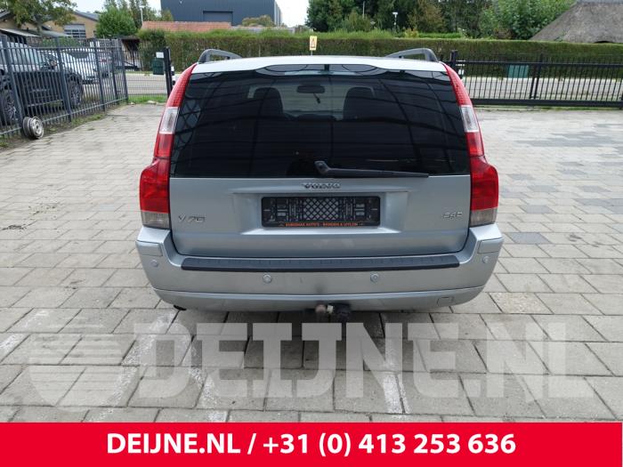 Volvo V70 2.4 D5 20V Sloopvoertuig (2008, Grijs)
