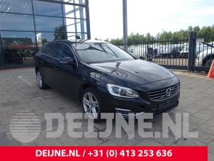Volvo V60 I 2.4 D6 20V Plug-in Hybrid AWD  (Sloop)