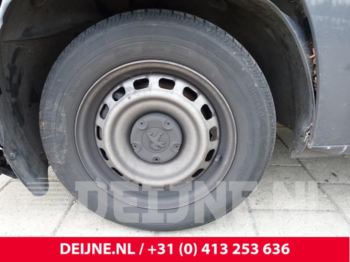 Peugeot Partner 1.5 BlueHDi 100 Sloopvoertuig (2020, Zwart)