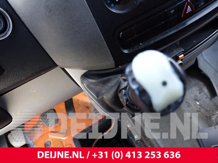 Mercedes Sprinter 3,5t 310 CDI 16V Sloopvoertuig (2010, Oranje)