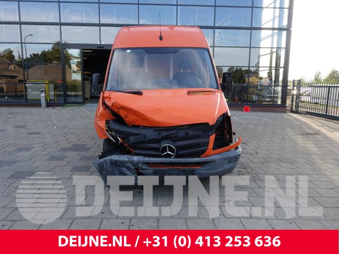 Mercedes Sprinter 3,5t 310 CDI 16V Sloopvoertuig (2010, Oranje)