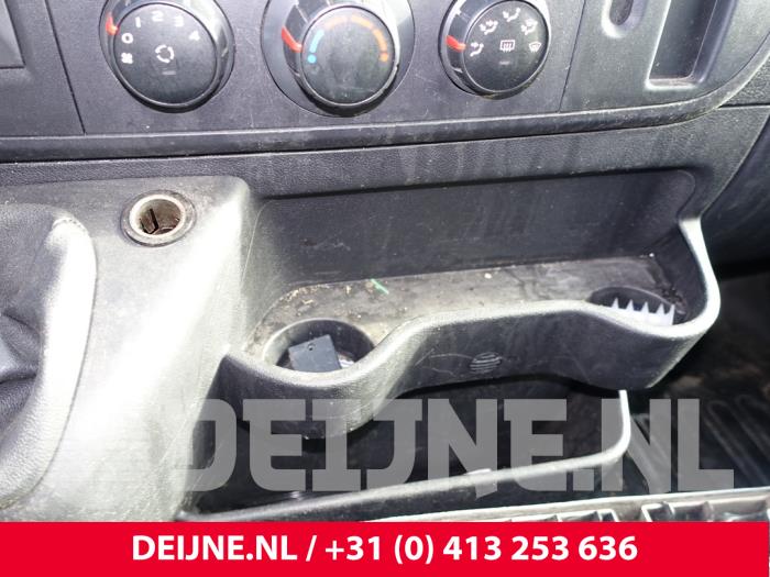 Renault Master III 2.3 dCi 125 16V FWD Sloopvoertuig (2018, Wit)