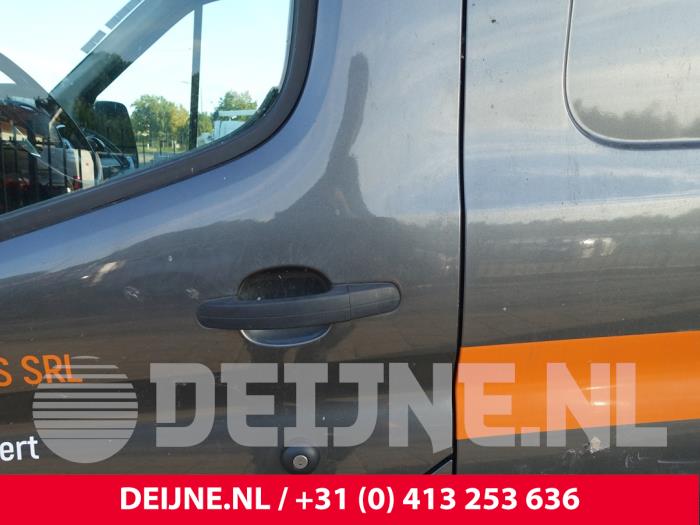 Ford Transit 2.0 TDCi 16V Eco Blue 170 Sloopvoertuig (2017, Donker, Grijs)