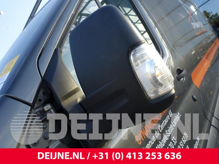 Ford Transit 2.0 TDCi 16V Eco Blue 170 Sloopvoertuig (2017, Donker, Grijs)