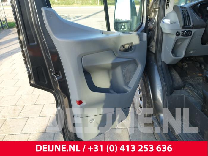 Ford Transit 2.0 TDCi 16V Eco Blue 170 Sloopvoertuig (2017, Donker, Grijs)