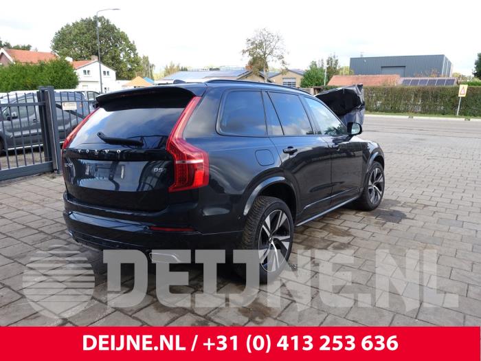 Volvo XC90 II 2.0 B5 Mild Hybrid Geartronic 16V AWD Sloopvoertuig (2020, Zwart)