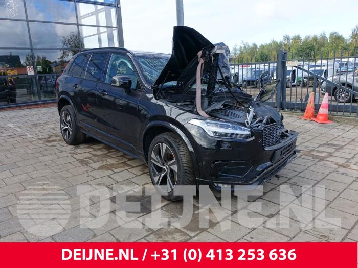 Volvo XC90 II 2.0 B5 Mild Hybrid Geartronic 16V AWD Sloopvoertuig (2020, Zwart)