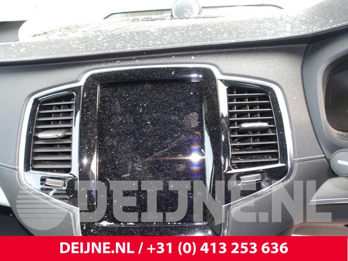 Volvo XC90 II 2.0 B5 Mild Hybrid Geartronic 16V AWD Sloopvoertuig (2020, Zwart)