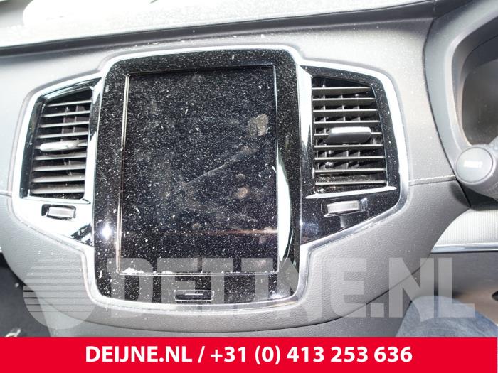 Volvo XC90 II 2.0 B5 Mild Hybrid Geartronic 16V AWD Sloopvoertuig (2020, Zwart)