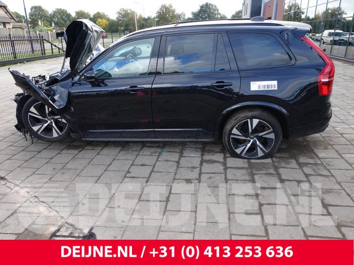 Volvo XC90 II 2.0 B5 Mild Hybrid Geartronic 16V AWD Sloopvoertuig (2020, Zwart)