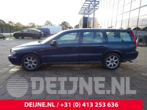 Volvo V70 01-