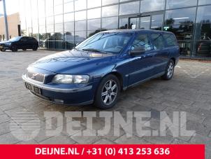 Volvo V70 01-