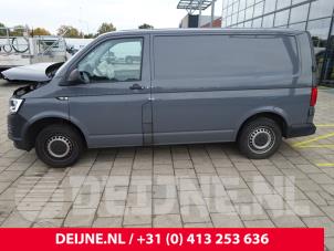 Volkswagen Transporter 16-
